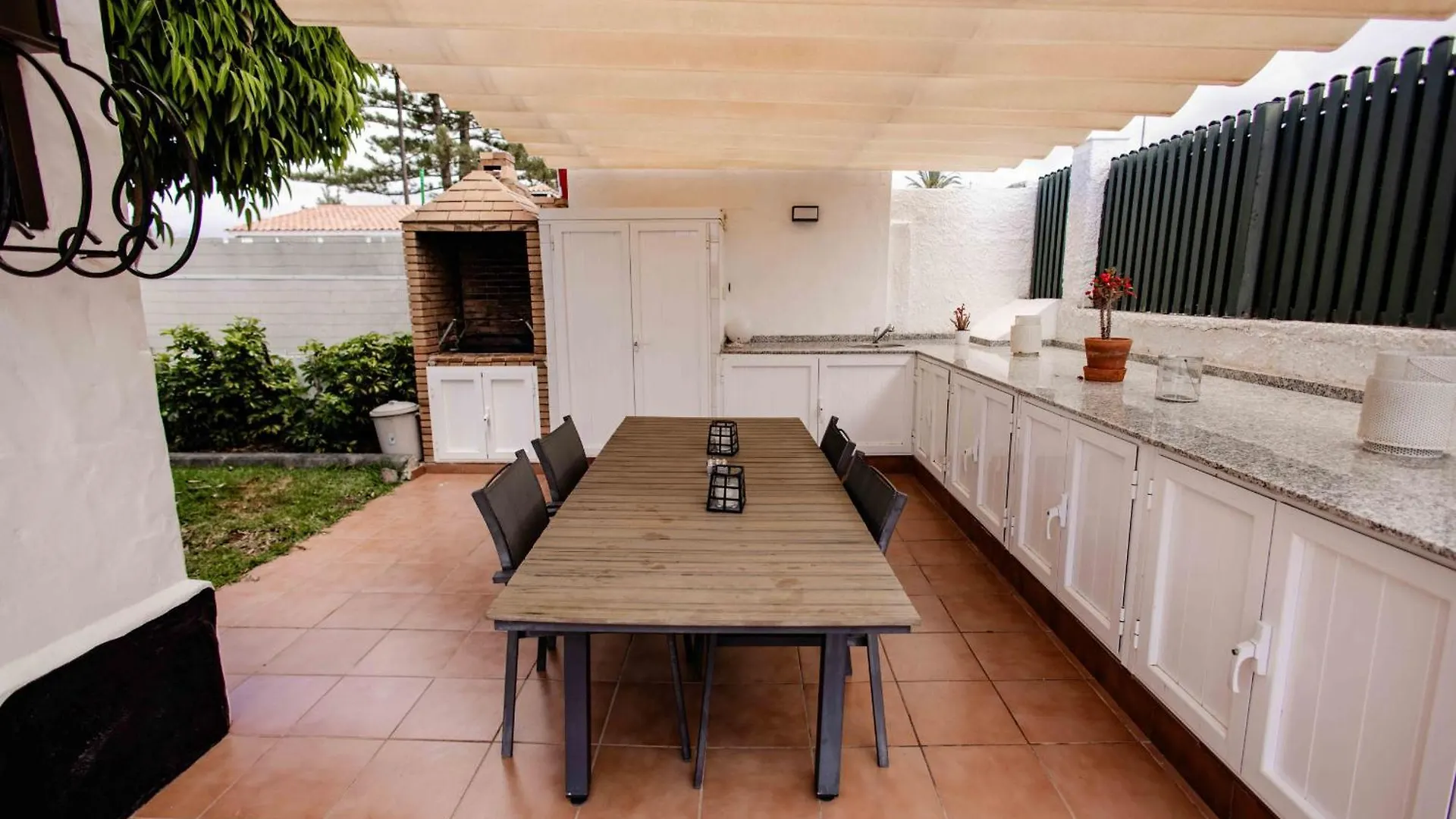 Deluxe Santa Barbara - By Gestion Vacacional Canarias Maspalomas  Feriehus